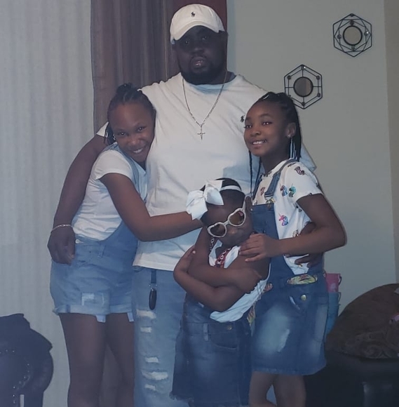 Meet your Posher, Adrian - Picture 1 of 1